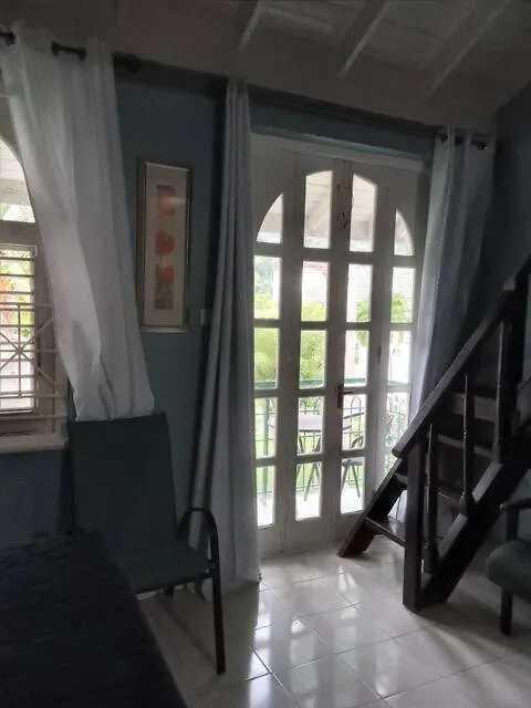 Apartment By The Beach Sleeps 4 Ocho Rios